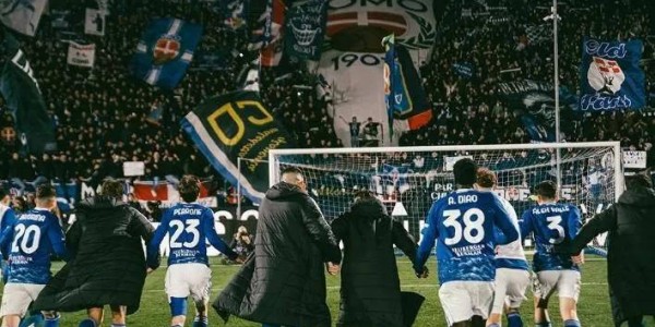 意甲黑马科莫：29轮仅用1名意大利球员，国际化阵容引领三连跳挺进欧冠