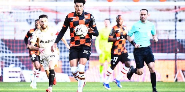 法甲：朗斯战意高涨，昂热客场抢分无望？朗斯对阵昂热