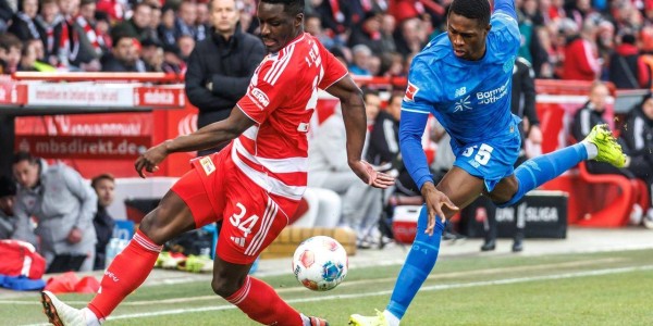 1-0大冷门，德甲第10掀翻德甲第6，勒沃库森2连胜终结