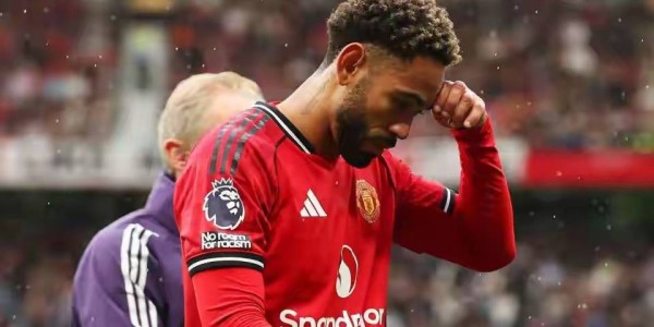 预算仅8000万欧！曼联夏窗残酷抉择：三大位置只能三选二，天价目标全没戏！