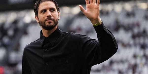 国家队比赛尤文图斯13人入选，米利克欧冠落选，伊尔迪兹续约在即