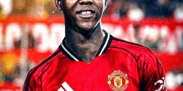 罗马诺证实曼联签下“新凯塞多”？和梅努一样的成长经历，阿莫林会给机会么