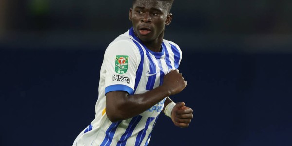 曼联错失8000万英镑节约，卡洛斯·巴莱巴转会风云再起