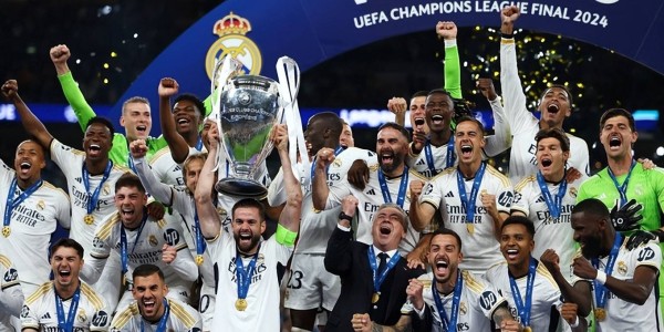 弗洛伦蒂诺·佩雷斯是如何成为皇马教父的？