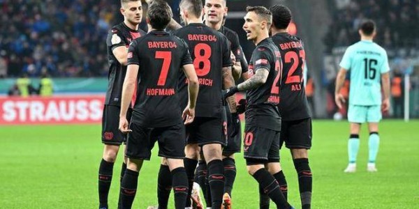 德乙黑马挑战德甲豪门，球星状态定杯赛走向